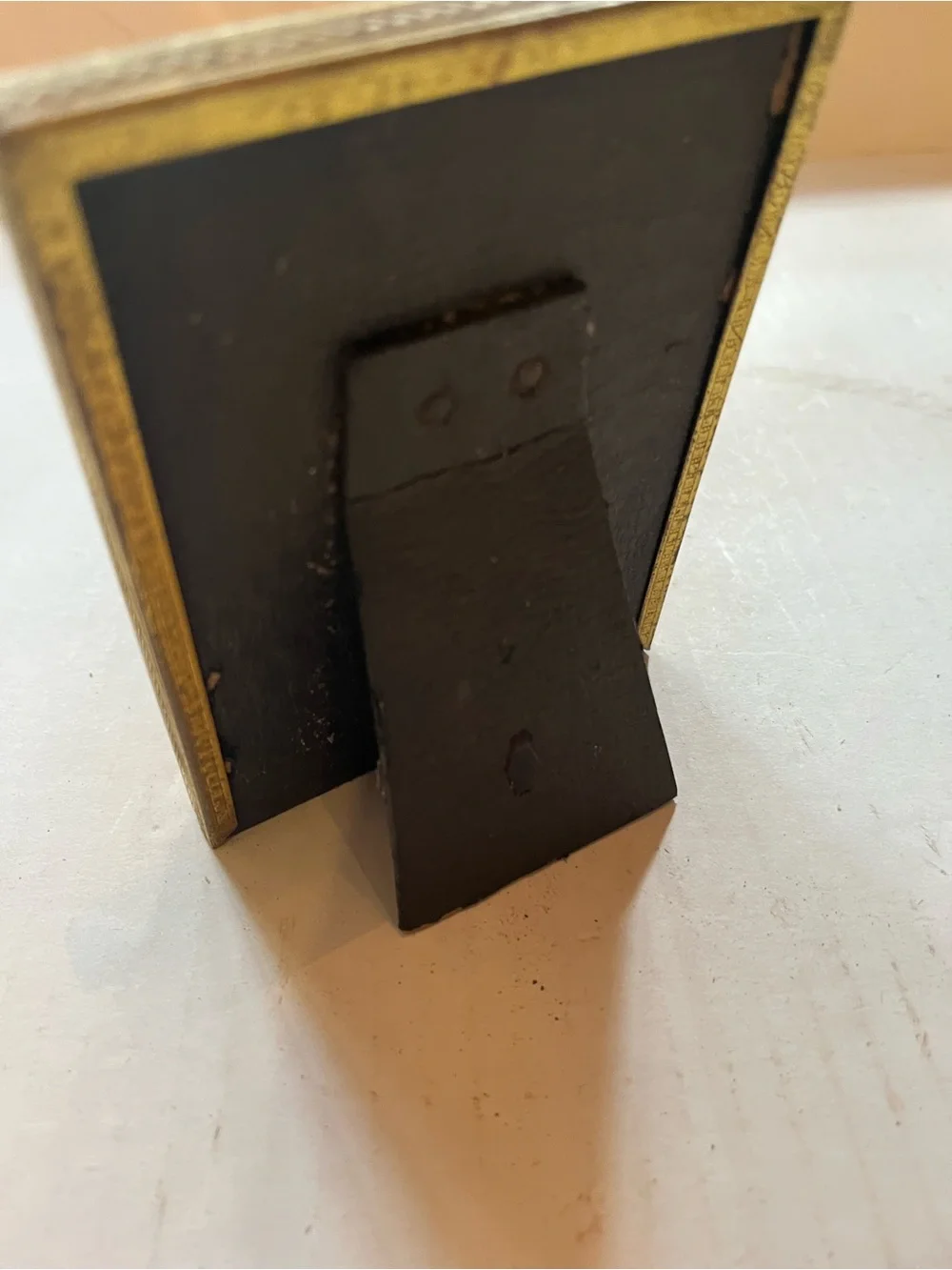 Vintage Ornate Gold-Finished Metal Picture Frame
